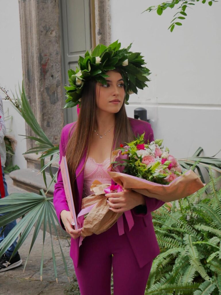 This image has an empty alt attribute; its file name is laurea-marghe-769x1024.jpg