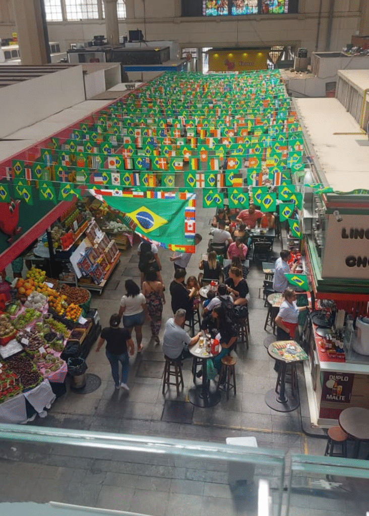 São Paulo's public market, famous for its cultural and gastronomic diversity.